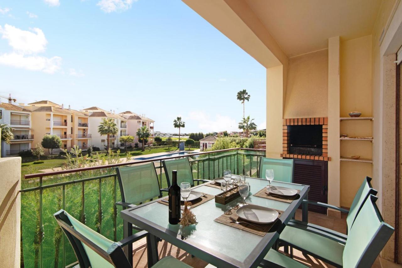 Columbus Beach Apartment Quarteira Extérieur photo