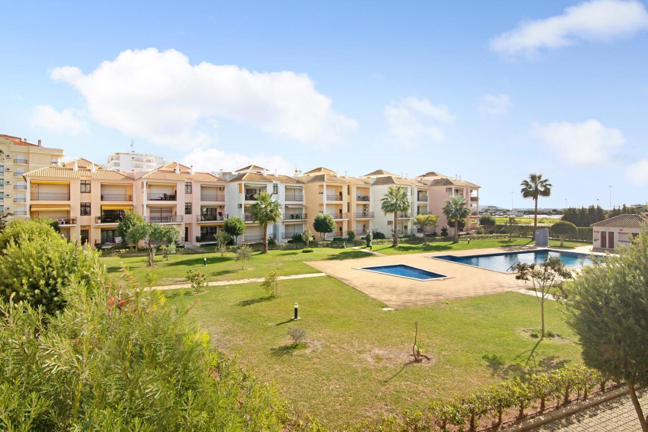 Columbus Beach Apartment Quarteira Extérieur photo